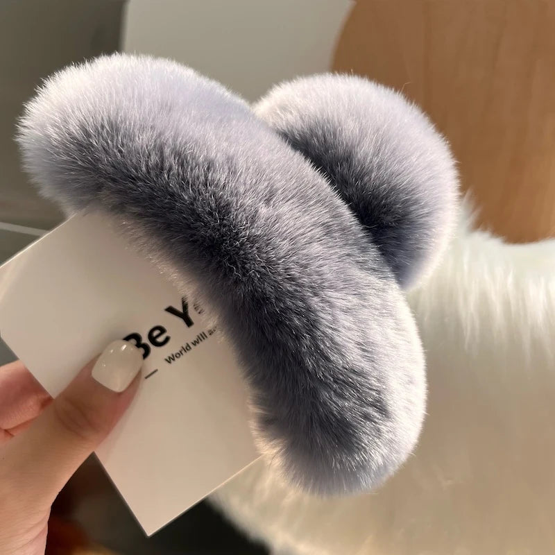 Hair Claw Natural Rex Rabbit Fur – A Chic Large Hairpin